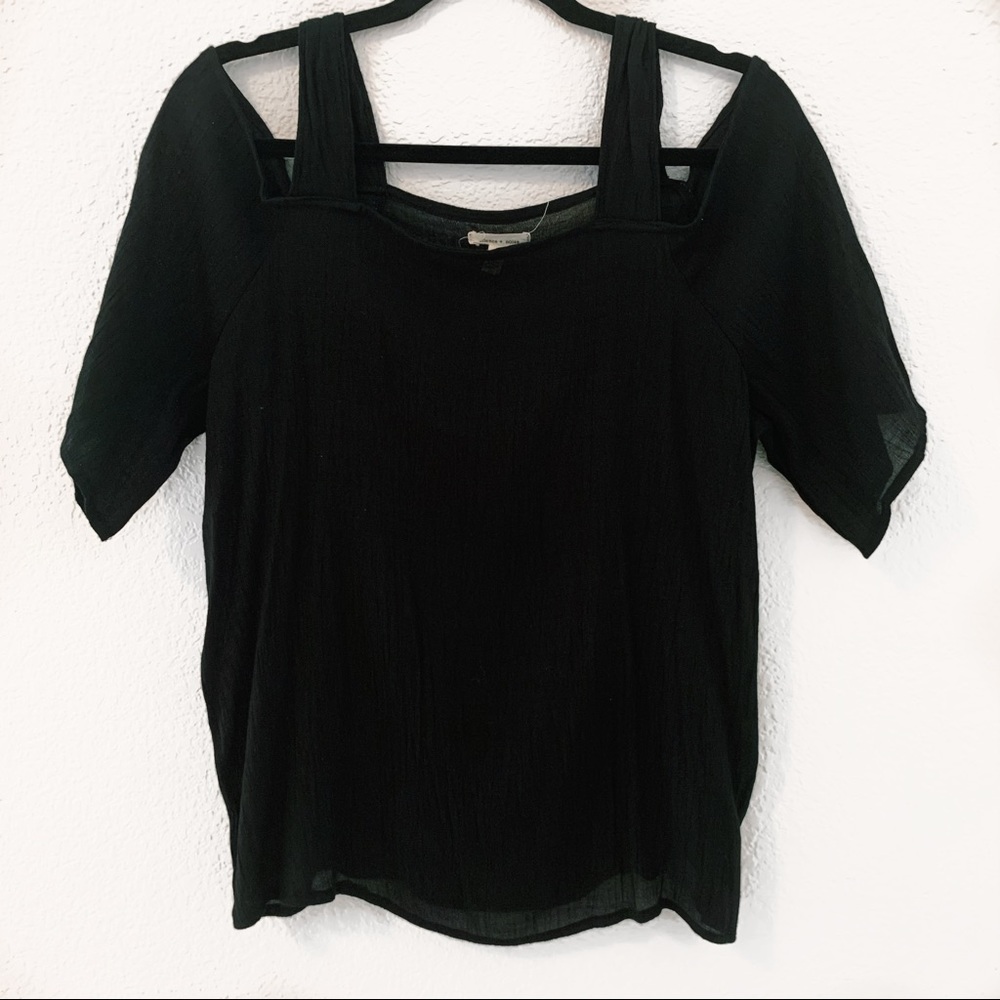 urban outfitters cold shoulder top